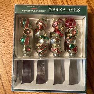 Boston Warehouse set of 4 spreaders